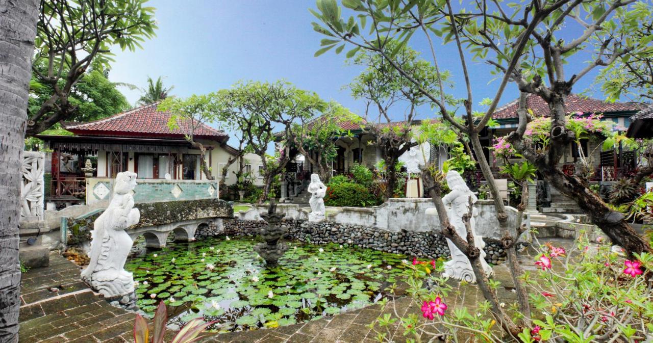 Bali Taman Beach Resort & Spa Lovina Pabean Buleleng Eksteriør billede