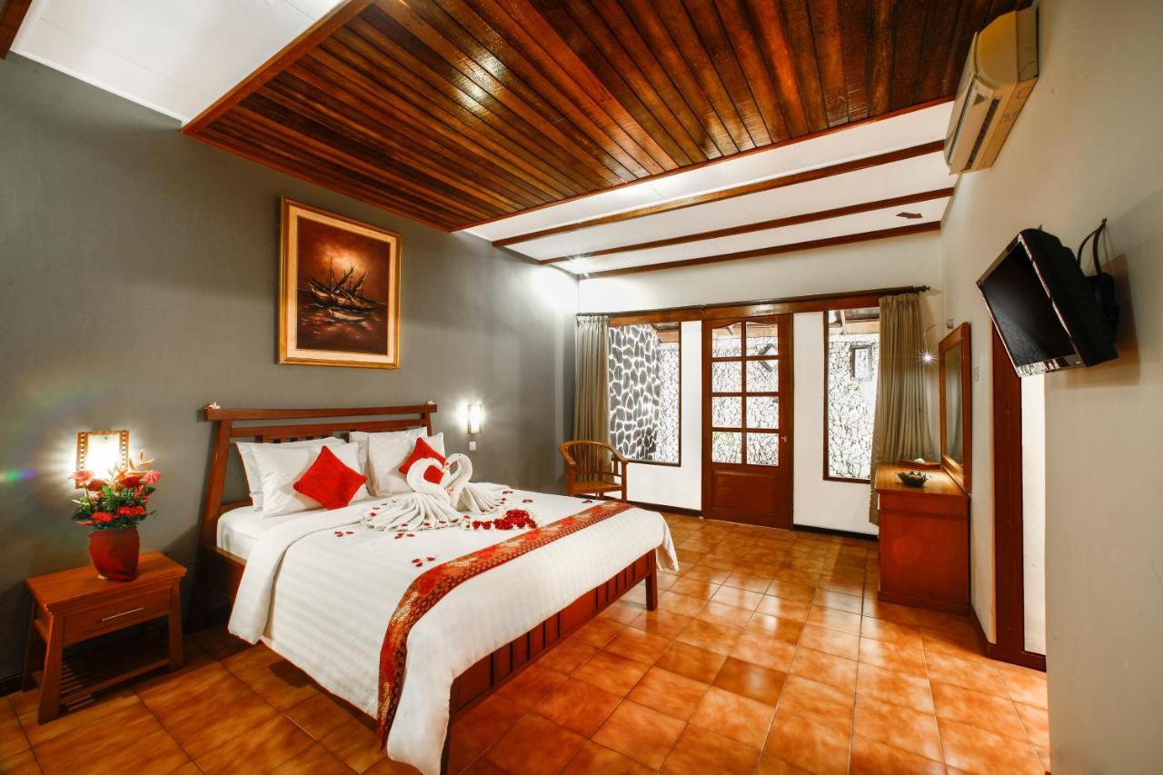 Bali Taman Beach Resort & Spa Lovina Pabean Buleleng Eksteriør billede