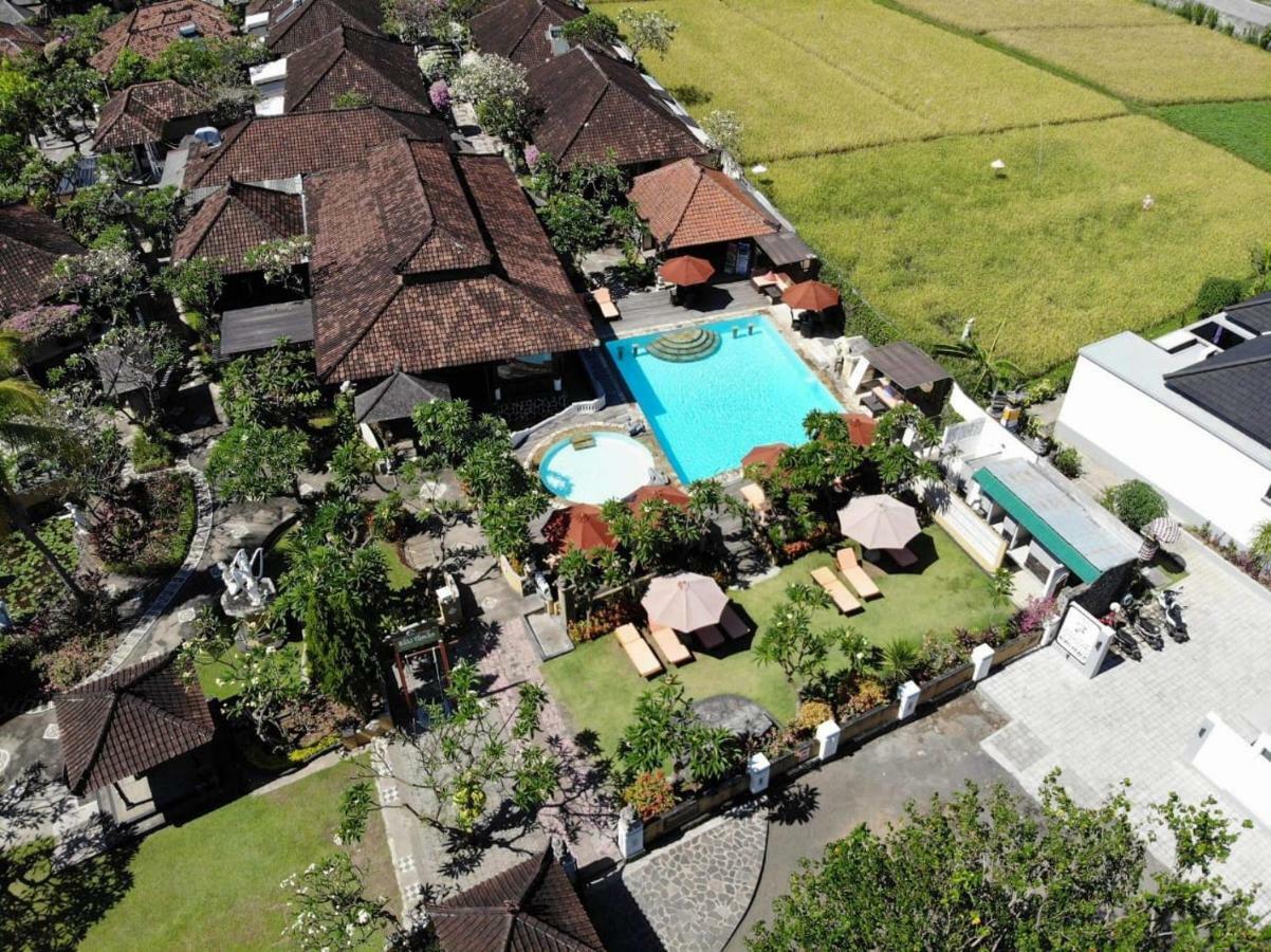 Bali Taman Beach Resort & Spa Lovina Pabean Buleleng Eksteriør billede