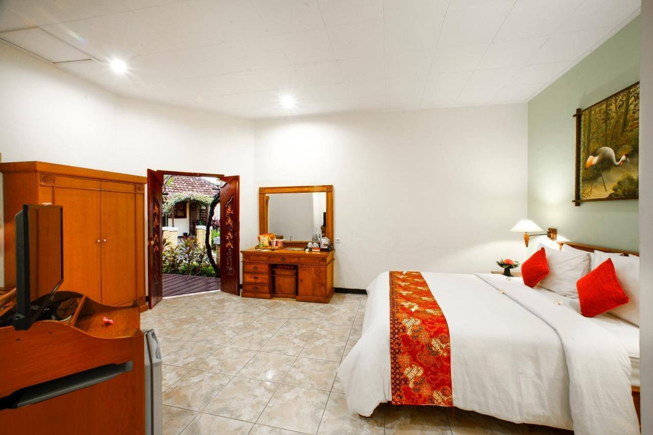 Bali Taman Beach Resort & Spa Lovina Pabean Buleleng Eksteriør billede